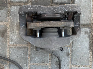 суппорт передний правый BMW 7 серия E65/E66/E67 2004, 3.0 л., дизель, АКПП, седан