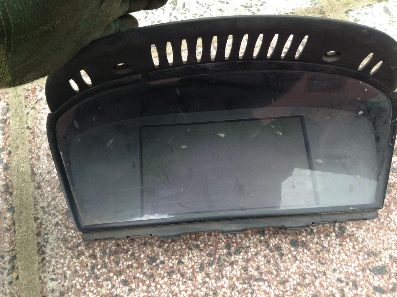 монитор мультимедиа BMW 5 серия E60/E61 2004, 2.5 л., бензин, АКПП, седан, 6957342, 6970344 - фото №1