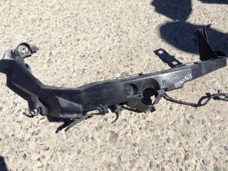 крепление фары правой BMW 3 серия E90/E91 [рестайлинг] 2011, 2.0 л., N43 B20 A, бензин, АКПП, черный, универсал, 7138402