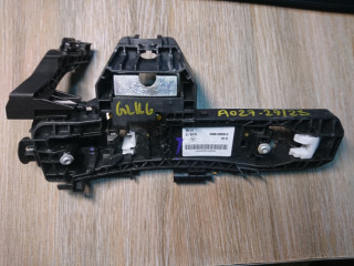скелет ручки двери передней левой Mercedes-Benz GL-Класс X166 2014, 3.0 л., OM 642.826, дизель, АКПП, белый, внедорожник 5 дв., A2047602534