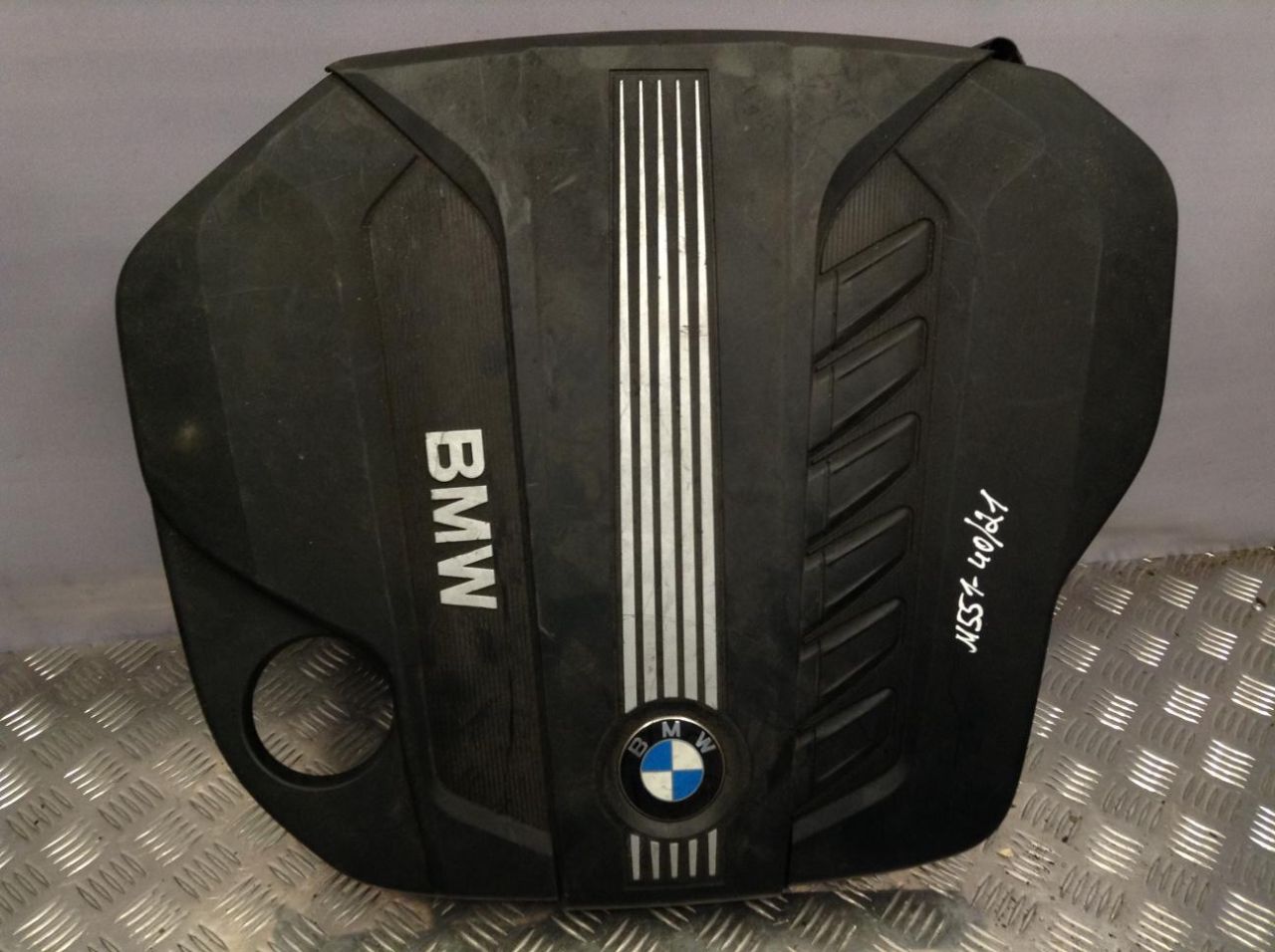 декоративная крышка двигателя BMW X3 F25 2012, 3.0 л., N57 D30 A, дизель, АКПП, внедорожник 5 дв., 7812063 - фото №1