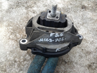 подушка крепления двигателя BMW X3 F25 2013, 2.0 л., N47 D20 C, дизель, АКПП, белый, внедорожник 5 дв., 6850481, 6785709