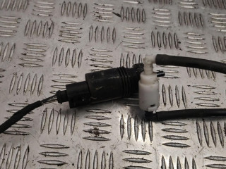 насос (моторчик) омывателя стекла Mercedes-Benz M-Класс W164 2007, 3.0 л., OM 642.940, дизель