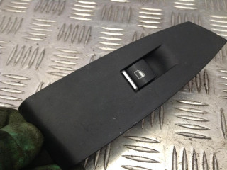 кнопка стеклоподъемника двери BMW 2012, 3.0 л., N55 B30 A, бензин, АКПП, хетчбэк 5 дв., 9241949