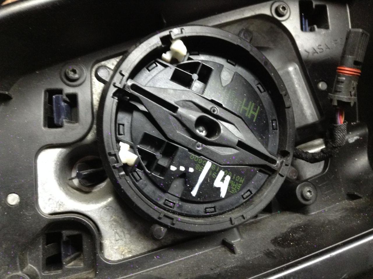 электромоторчик зеркала наружнего BMW 5 серия E60/E61 2006, 3.0 л., N52 B30 A, бензин, АКПП, седан - фото №1