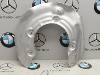 защитный кожух тормозного механизма BMW 2023, 2.0 л., дизель, 300, 6870531