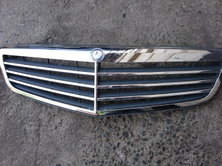 заглушка (решетка) в бампер Mercedes-Benz C-Класс W204/S204/C204 [рестайлинг] 2011, 2.1 л., OM 651.913, дизель, АКПП, универсал, A2048801283