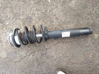 амортизатор передний левый BMW X1 E84 2011, 6851337