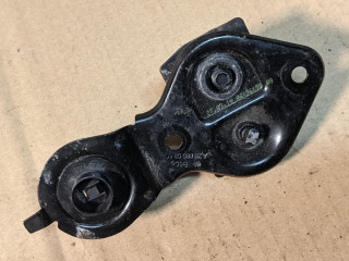 петля замка капота Mercedes-Benz CLS-Класс C219 2007, 3.0 л., OM 642.920, дизель, АКПП, купе, 2118800360, A2118800360