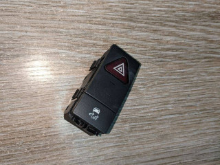 кнопка аварийной сигнализации Mercedes-Benz E-Класс W212/S212/C207/A207 2010, 2.2 л., дизель, АКПП, седан, задний привод, правый руль, A2128207210