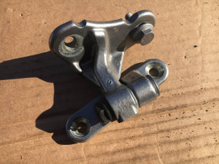 петля двери Mercedes-Benz M-Класс W164 [рестайлинг] 2010, 3.0 л., OM 642.820, дизель, АКПП, серебристый, внедорожник 5 дв., правый руль