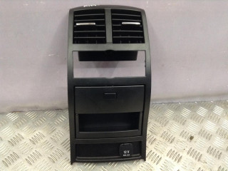 дефлектор обдува салона Mercedes-Benz M-Класс W164 2006, 3.0 л., OM 642.940, дизель, АКПП, внедорожник 5 дв.