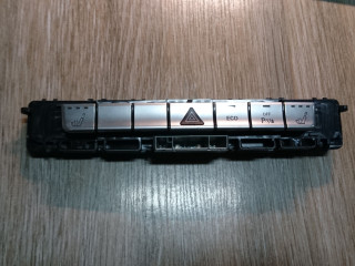 кнопка (выключатель) Mercedes-Benz C-Класс W204/S204/C204 [рестайлинг] 2011, 2.1 л., OM 651.913, дизель, АКПП, универсал, A2049050302