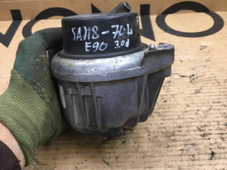 подушка крепления двигателя BMW 3 серия E90/E91/E92/E93 2005, 3.0 л., дизель