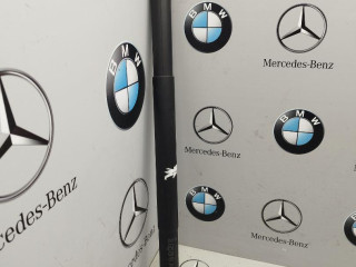 амортизатор крышки багажника (3-5 двери) BMW 2023, 4.4 л., бензин, 416, 9482800