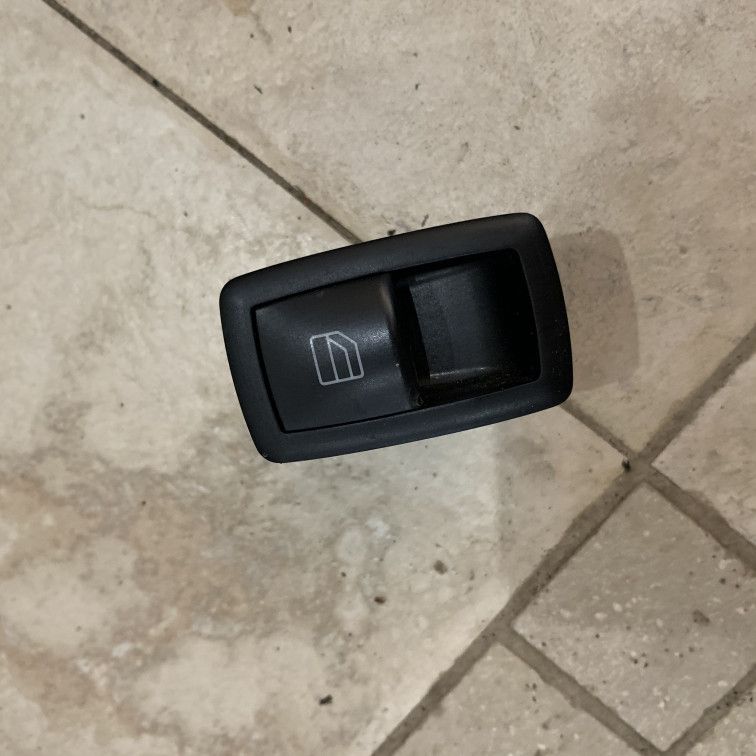 блок управления стеклоподъемниками Mercedes-Benz M-Класс W164 2006, 3.5 л., M 272.967, бензин, АКПП, внедорожник 5 дв., правый руль, A2518200510, 03128150 - фото №1