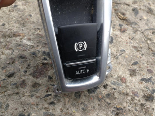 кнопка ручного тормоза (ручника) BMW 2016, 3.0 л., N55 B30 A, бензин, АКПП, седан, 9385029