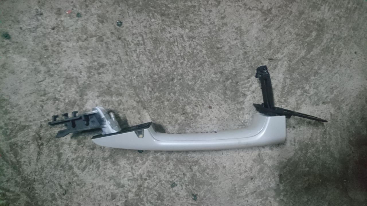 ручка наружная BMW X5 F15 2014, 3.0 л., N57 D30 A, дизель, АКПП, внедорожник 5 дв. - фото №1