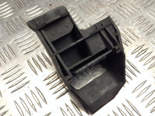 кронштейн радиатора BMW 5 серия E39 1997, 2.8 л., АКПП, седан, 1703686