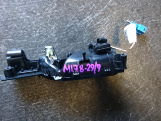 ручка внутренняя передняя левая Mercedes-Benz M-Класс W166 2015, 3.0 л., OM 642.826, дизель, АКПП, cthsq, внедорожник 5 дв., A1667600561