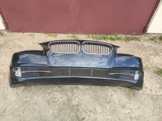 бампер передний BMW 2011