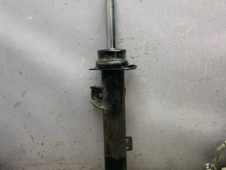 амортизатор передний левый BMW 3 серия E90/E91/E92/E93 2005, 6771723