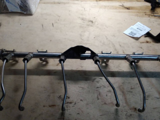 топливная рампа BMW 7 серия F01/F02 2011, 3.0 л., бензин, седан, 7537319