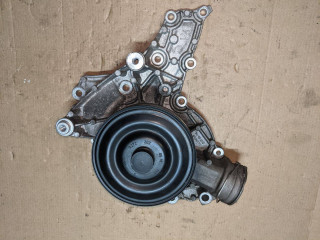 помпа Mercedes-Benz C-Класс W204/S204/C204 [рестайлинг] 2011, 3.0 л., M 272.947, бензин, АКПП, черный, седан, задний привод, 2722010601, A2722020510