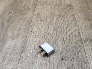 реле (прочие) Volkswagen Jetta 4 поколение 2003, 2.0 л., BEV, бензин, МКПП, седан, 443937105A