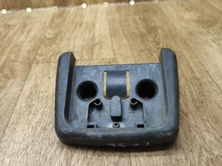 крепление шторки багажника левое Hyundai Terracan 1 поколение 2004, 2.9 л., дизель, АКПП, внедорожник 5 дв., 85611H1000