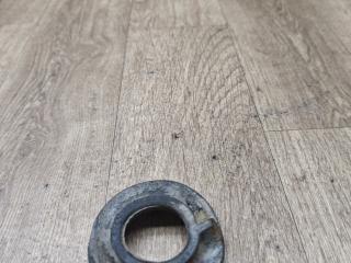 опора амортизатора нижняя (чашка) Renault Sandero 2 поколение 2015, 1.2 л., D4F 732, бензин, МКПП, хетчбэк 5 дв., 550363630R