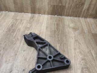 кронштейн двигателя Opel Zafira 2 поколение (B) [рестайлинг] 2008, 1.6 л., Z 16 XE, бензин, МКПП, минивэн, 13174501