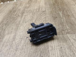 блок реле Renault Logan 2 поколение [рестайлинг] 2018, 1.6 л., H4M 738, бензин, МКПП, седан, 8200222930