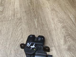 замок багажника Renault Sandero 2 поколение 2015, 1.2 л., D4F 732, бензин, МКПП, хетчбэк 5 дв.