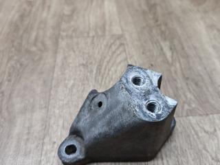 кронштейн (крепление) Lada Vesta 1 поколение 2019, 1.6 л., бензин, МКПП, седан, 8450006298