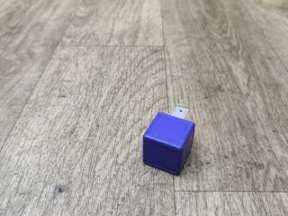 реле (прочие) Renault Logan 2 поколение [рестайлинг] 2018, 1.6 л., H4M 738, бензин, МКПП, седан, 252300973R