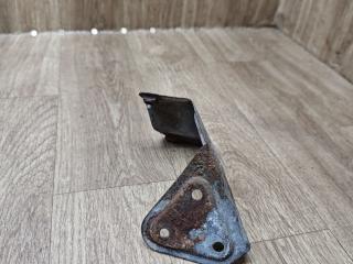 крепление ( кронштейн ) крыла Lada Vesta 1 поколение 2019, 1.6 л., бензин, МКПП, седан