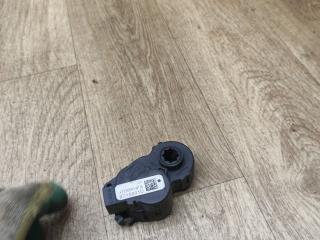 моторчик заслонки печки Lada Vesta 1 поколение 2020, 1.6 л., бензин, МКПП, универсал, 0710201D