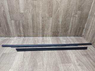 молдинг стекла двери задней Lada Vesta 1 поколение 2019, 1.6 л., бензин, МКПП, седан