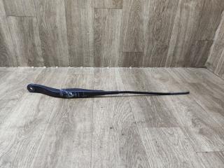 щеткодержатель (поводок стеклоочистителя, дворник) Renault Sandero 2 поколение 2015, 1.2 л., D4F 732, бензин, МКПП, хетчбэк 5 дв., 288865045R