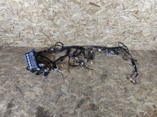 блок предохранителей Lada Vesta 1 поколение 2019, 1.6 л., бензин, МКПП, седан, 8450033367