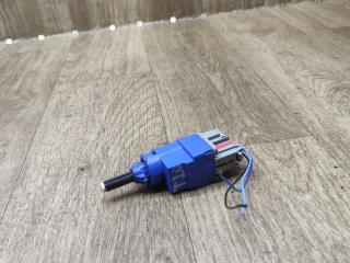 датчик педали сцепления Renault Logan 2 поколение [рестайлинг] 2018, 1.6 л., H4M 738, бензин, МКПП, седан, 253255192R