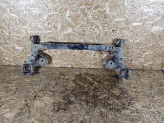 балка подвески задняя Toyota Picnic 1 поколение XM10 2000, 2.2 л., 3C-TE, дизель, МКПП, минивэн