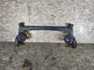 балка подвески задняя Toyota Picnic 1 поколение XM10 2000, 2.2 л., 3C-T, дизель, МКПП, минивэн