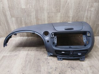 накладка на торпедо (консоль) Nissan Almera Tino V10 2003, 2.2 л., дизель