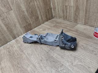 кронштейн генератора Volkswagen Jetta 4 поколение 2003, 2.0 л., BEV, бензин, МКПП, седан, 06A901113P