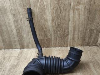 патрубок воздушного фильтра Hyundai Terracan 1 поколение 2004, 2.9 л., дизель, АКПП, внедорожник 5 дв., 28138H1930