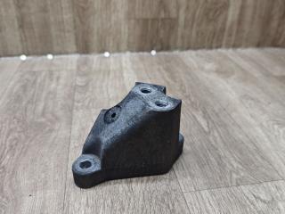 кронштейн (крепление) Lada Vesta 1 поколение 2019, 1.6 л., бензин, МКПП, седан, 8450006298