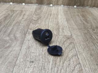 разъем AUX / USB Lada Vesta 1 поколение 2019, 1.6 л., бензин, МКПП, седан