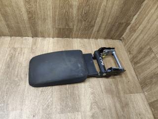 подлокотник Volkswagen Golf 6 поколение 2010, 1.6 л., CAYC, дизель, МКПП, универсал